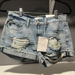 KanCan Midrise shorts size small NWT